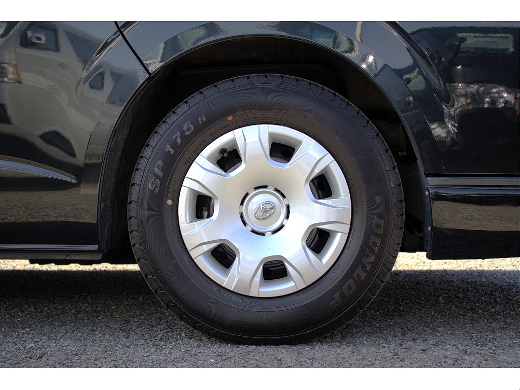 ハイエースセカンド高崎店にて展示中♪027-384-3591