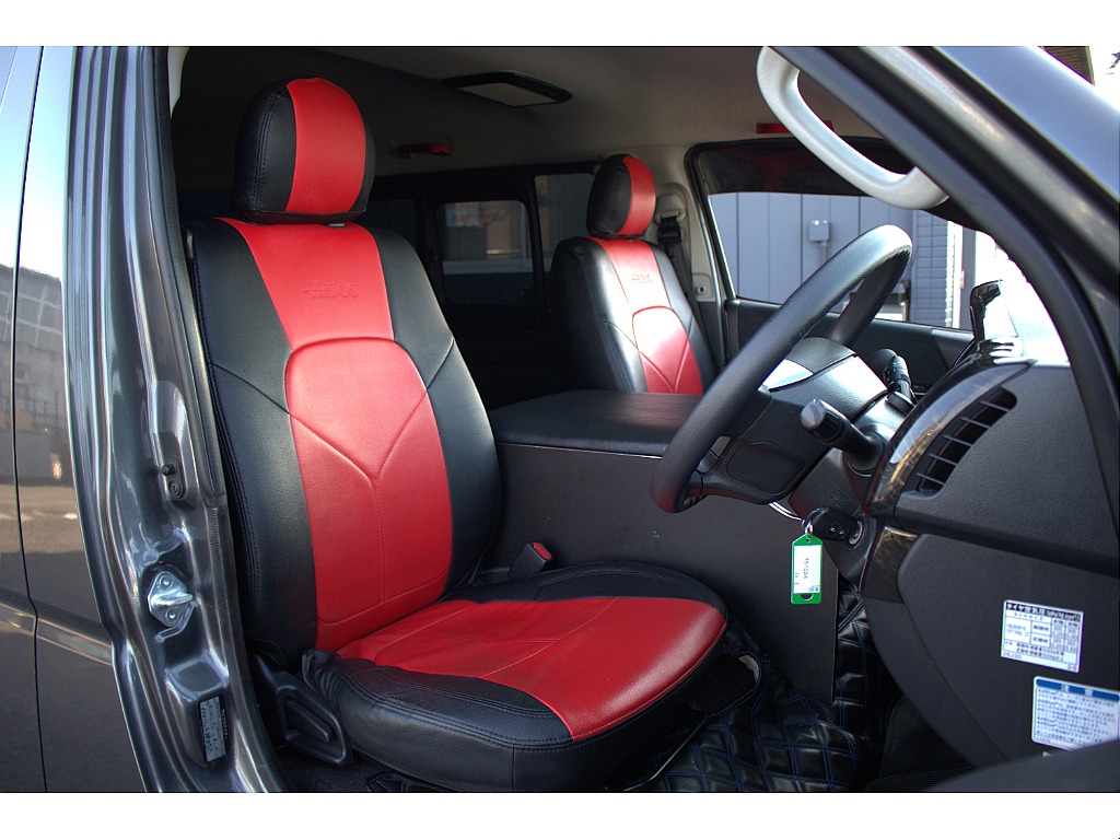 ハイエースセカンド高崎店にて展示中♪027-384-3591