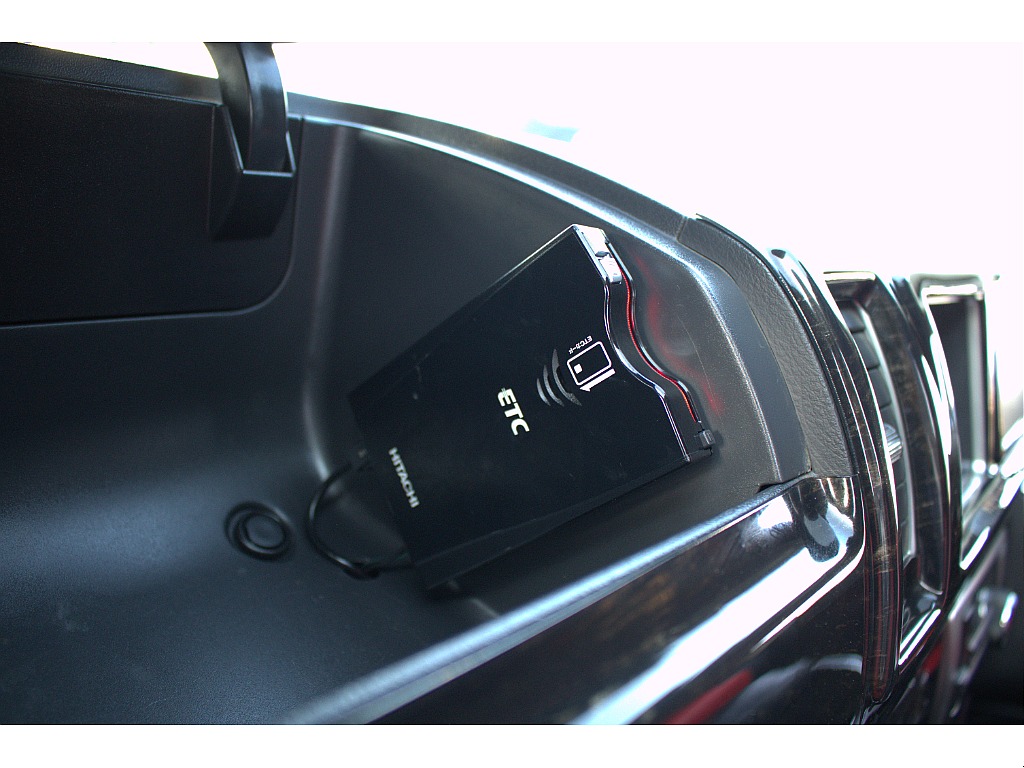 ハイエースセカンド高崎店にて展示中♪027-384-3591