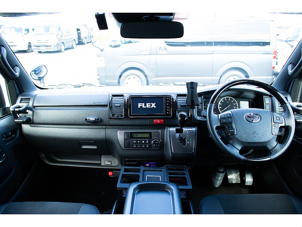 ハイエースセカンド高崎店にて展示中♪027-384-3591