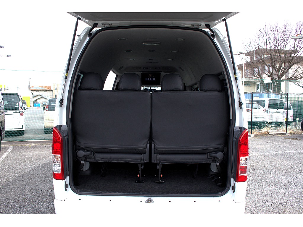 ハイエースセカンド高崎店にて展示中♪027-384-3591