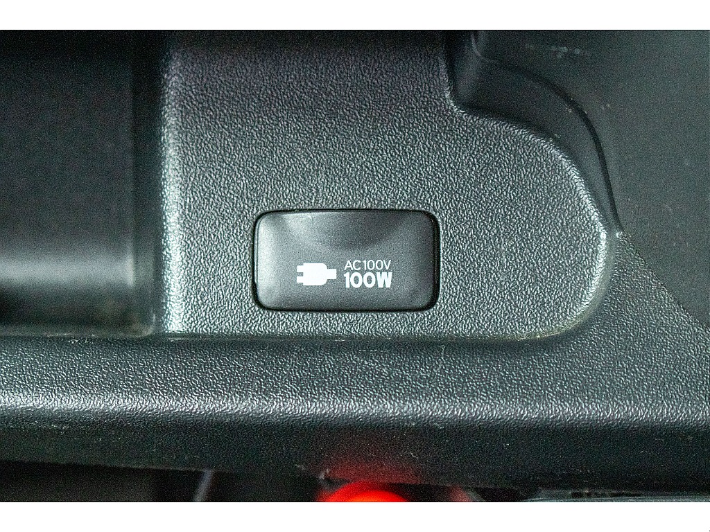 ハイエースセカンド高崎店にて展示中♪027-384-3591