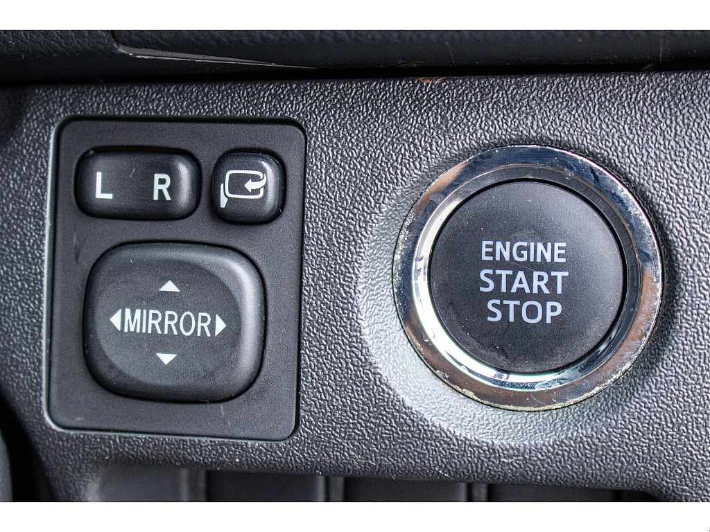 ハイエースセカンド高崎店にて展示中♪027-384-3591