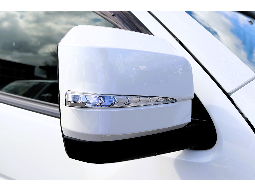 ハイエースセカンド高崎店にて展示中♪027-384-3591