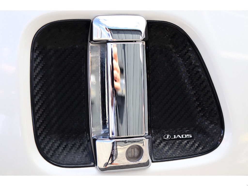 ハイエースセカンド高崎店にて展示中♪027-384-3591