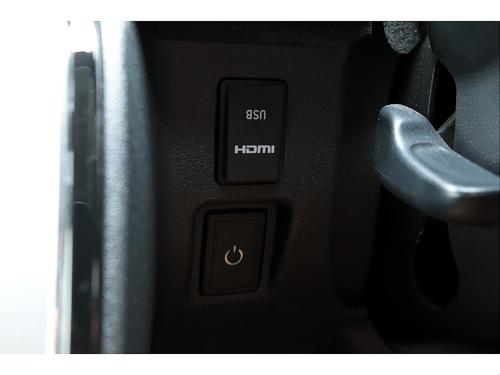 ハイエースセカンド高崎店にて展示中♪027-384-3591