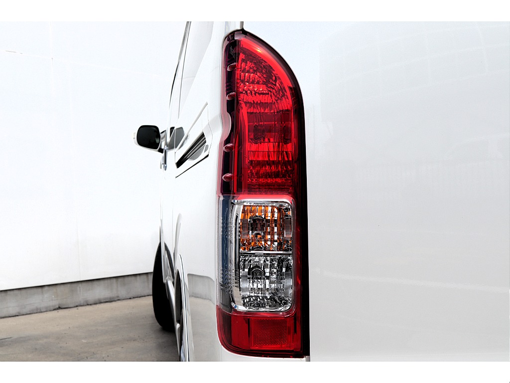 ハイエースセカンド高崎店にて展示中♪027-384-3591