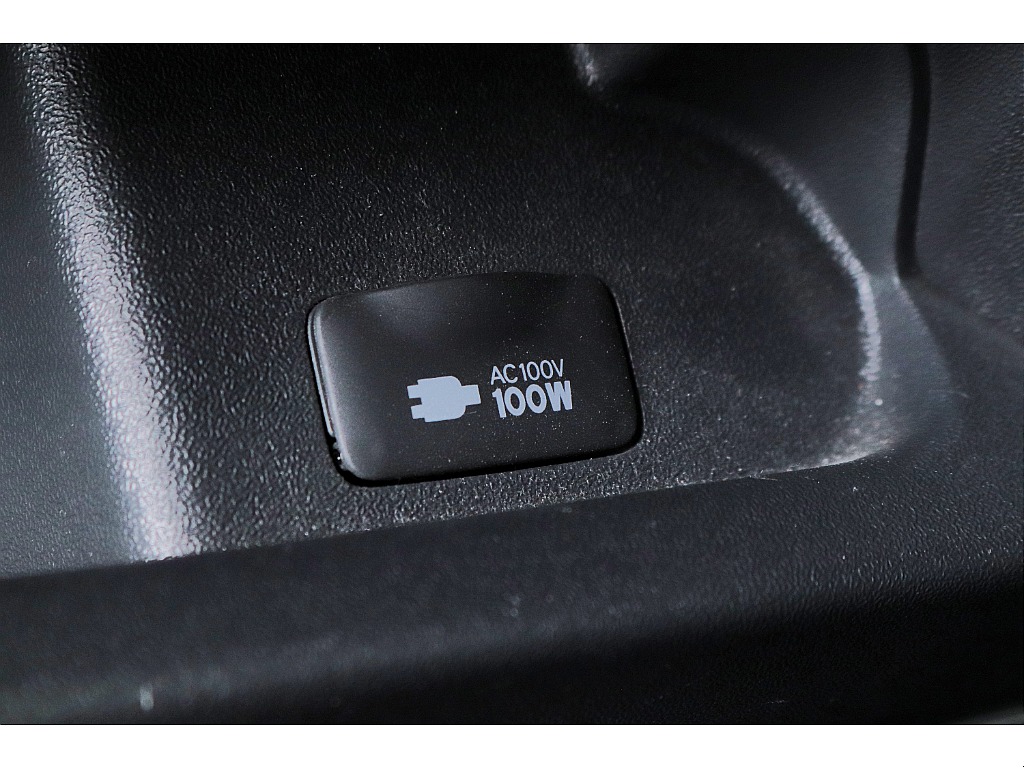 ハイエースセカンド高崎店にて展示中♪027-384-3591