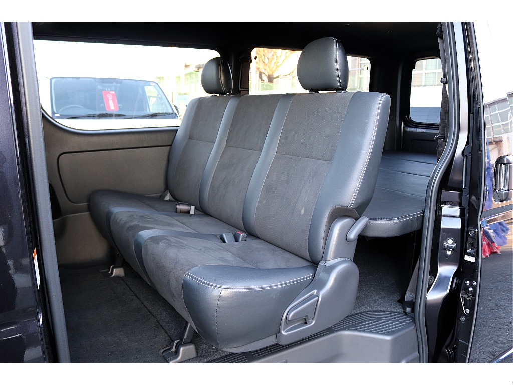 ハイエースセカンド高崎店にて展示中♪027-384-3591