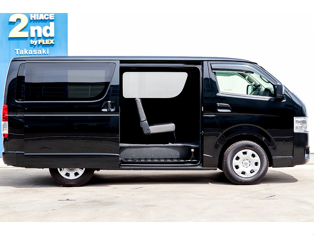 ハイエースセカンド高崎店にて展示中♪027-384-3591