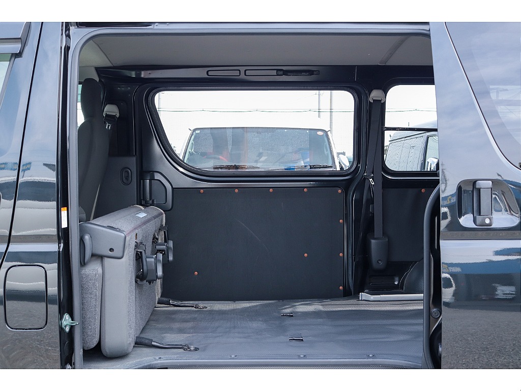 ハイエースセカンド高崎店にて展示中♪027-384-3591