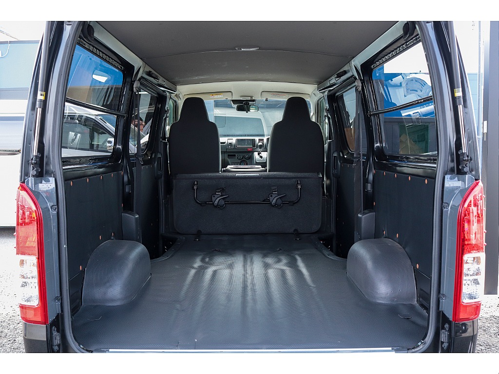 ハイエースセカンド高崎店にて展示中♪027-384-3591