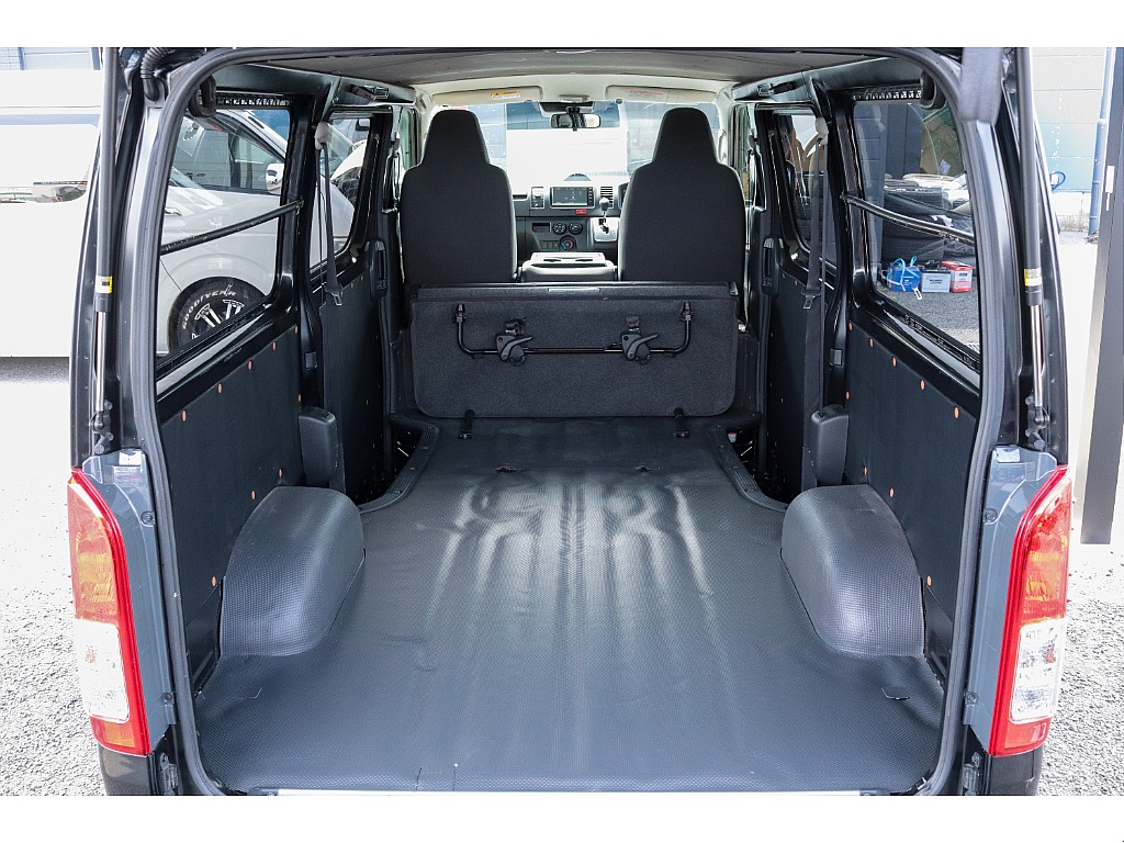 ハイエースセカンド高崎店にて展示中♪027-384-3591