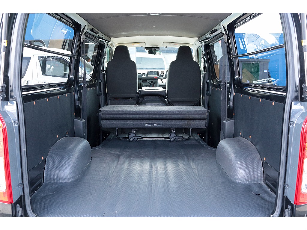 ハイエースセカンド高崎店にて展示中♪027-384-3591