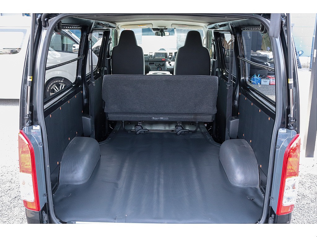 ハイエースセカンド高崎店にて展示中♪027-384-3591