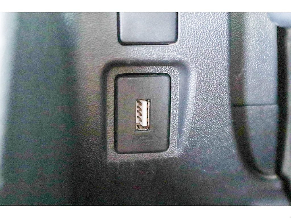 ハイエースセカンド高崎店にて展示中♪027-384-3591