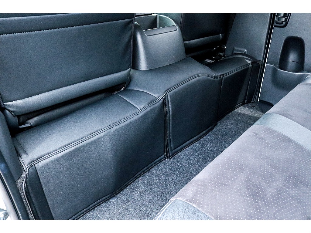 ハイエースセカンド高崎店にて展示中♪027-384-3591