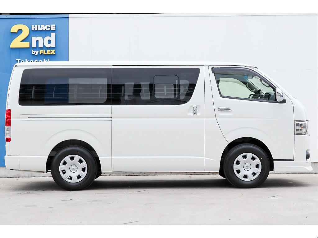 ハイエースセカンド高崎店にて展示中♪027-384-3591