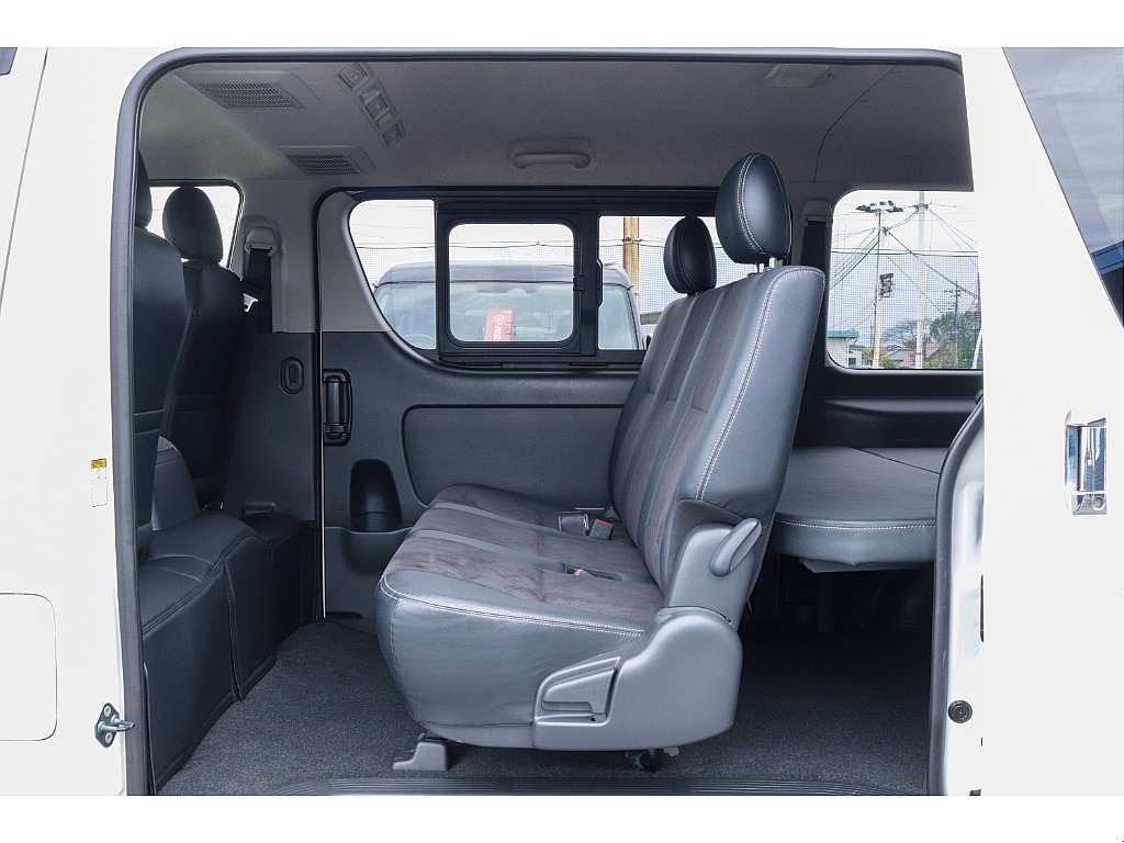 ハイエースセカンド高崎店にて展示中♪027-384-3591