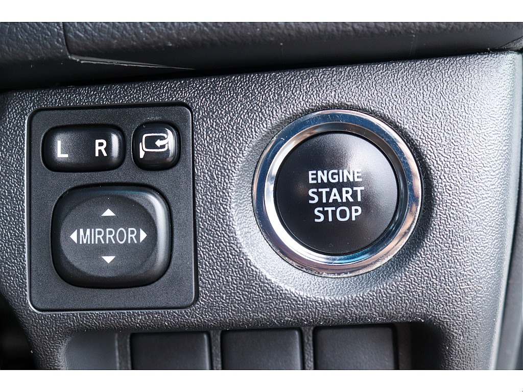 ハイエースセカンド高崎店にて展示中♪027-384-3591