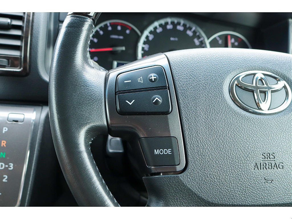 ハイエースセカンド高崎店にて展示中♪027-384-3591