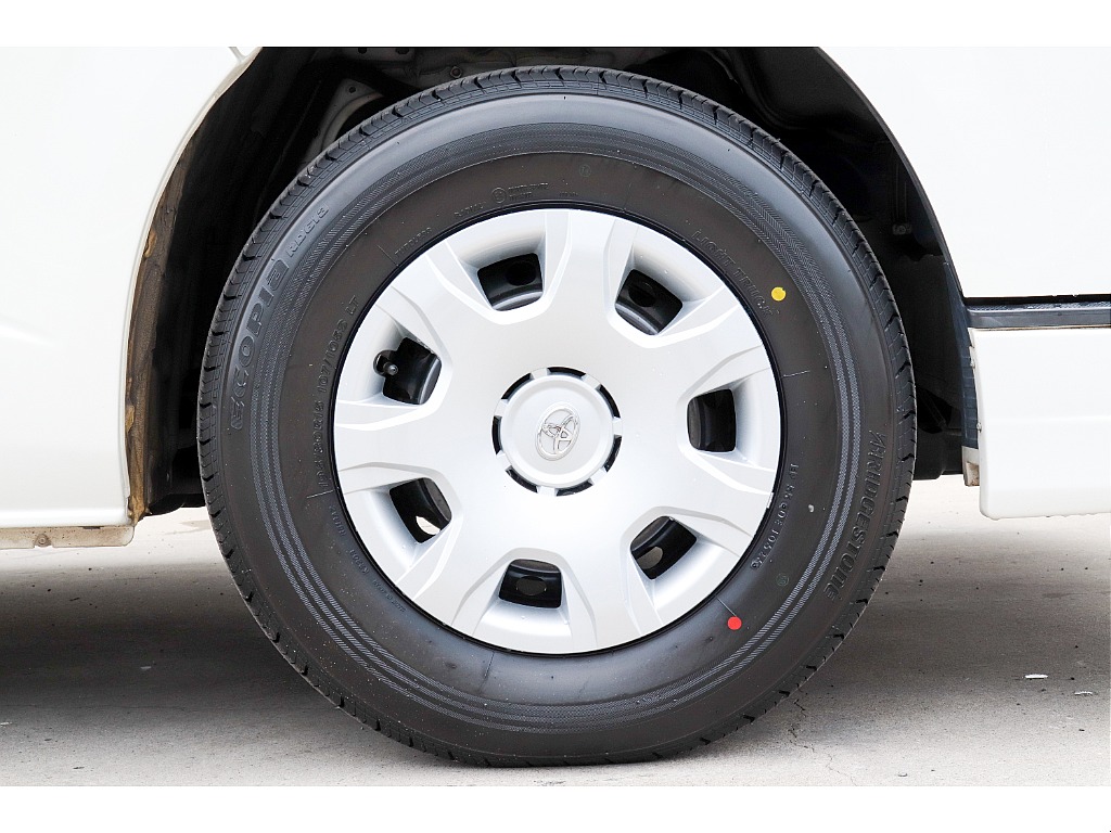 ハイエースセカンド高崎店にて展示中♪027-384-3591