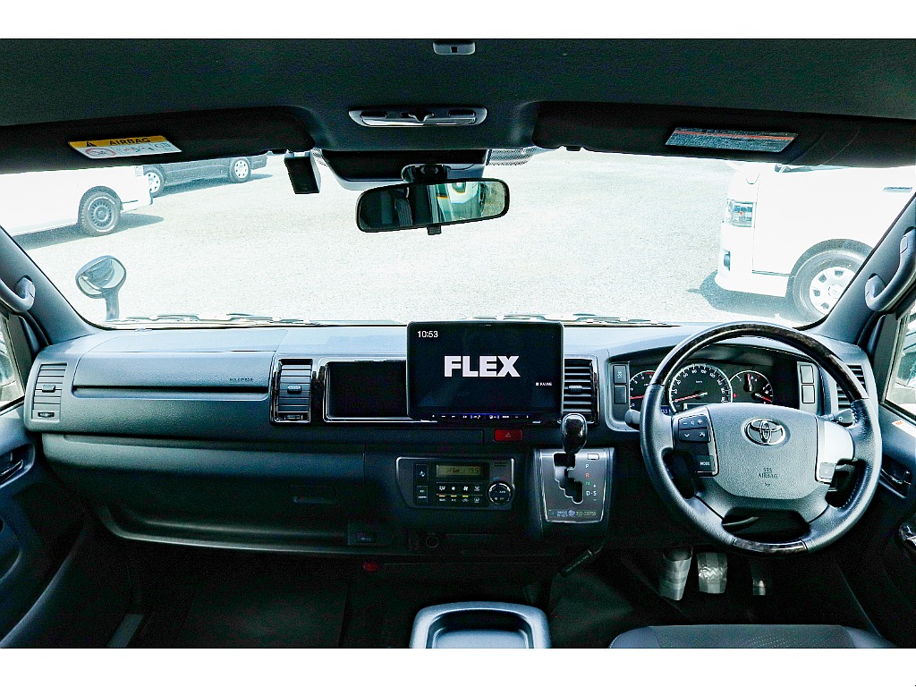 ハイエースセカンド高崎店にて展示中♪027-384-3591