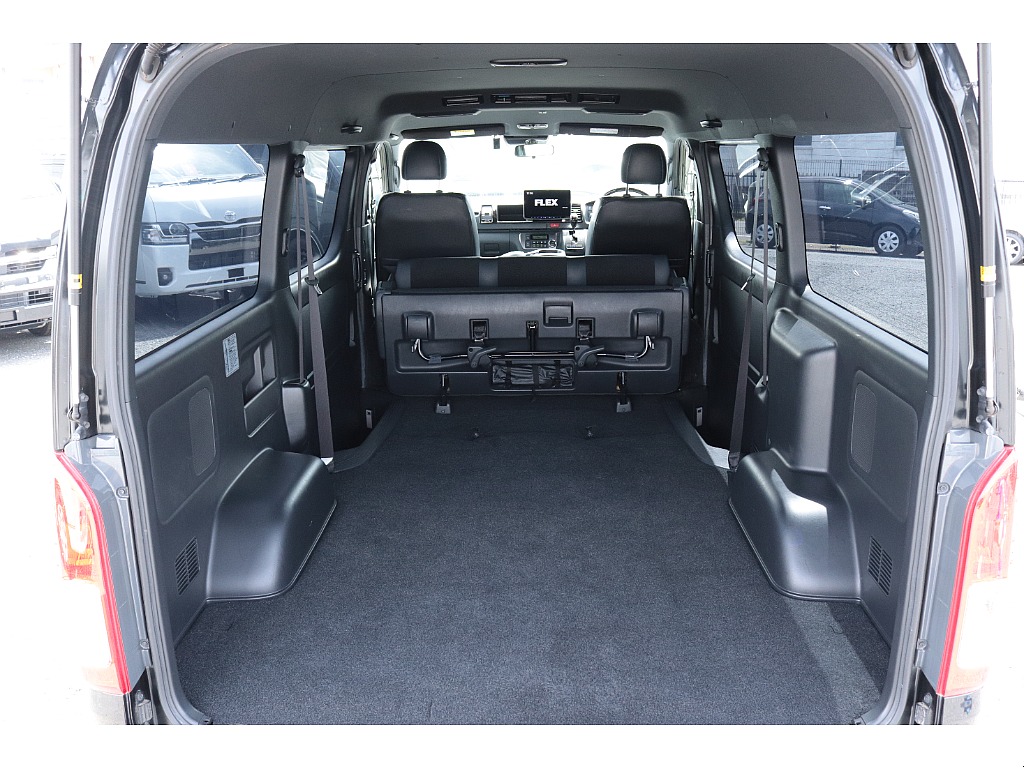 ハイエースセカンド高崎店にて展示中♪027-384-3591