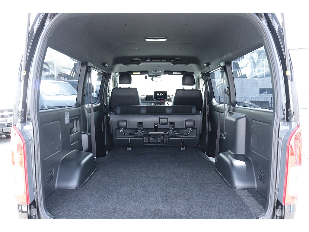 ハイエースセカンド高崎店にて展示中♪027-384-3591