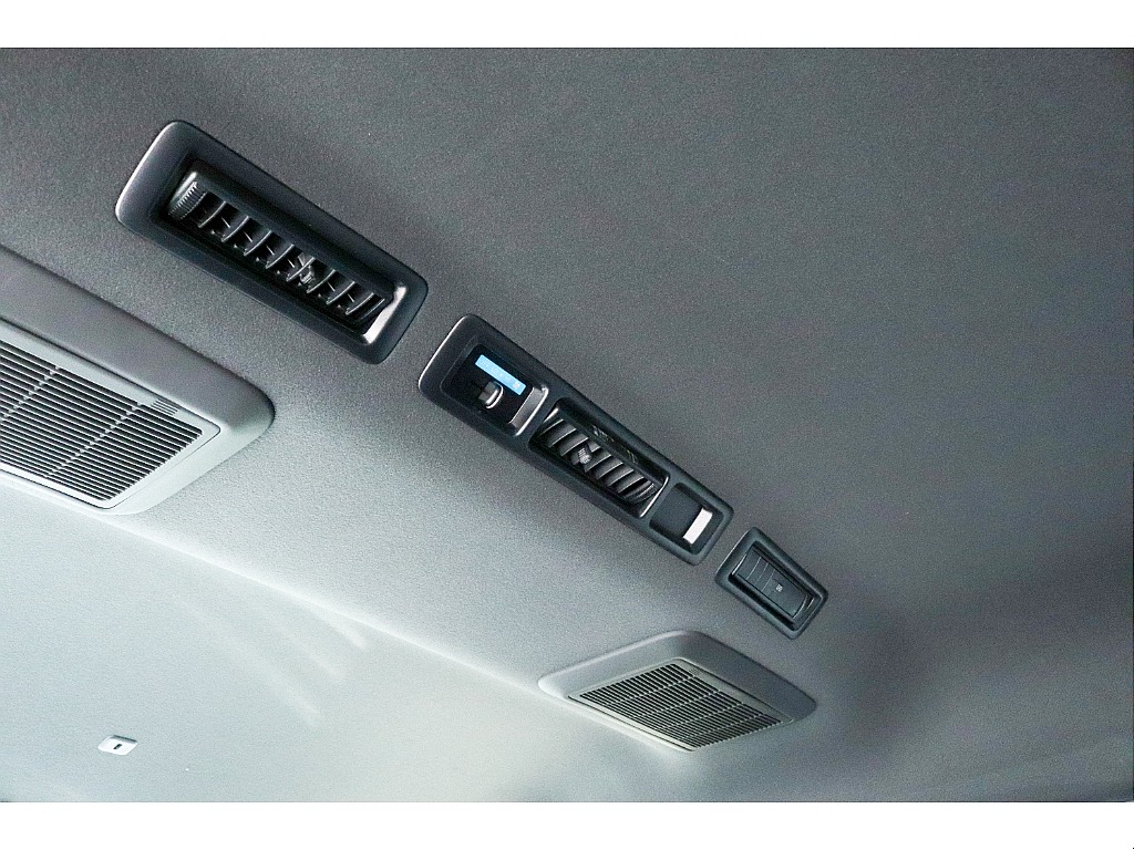 ハイエースセカンド高崎店にて展示中♪027-384-3591