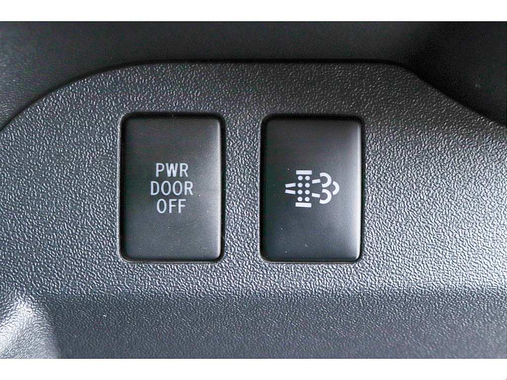 ハイエースセカンド高崎店にて展示中♪027-384-3591