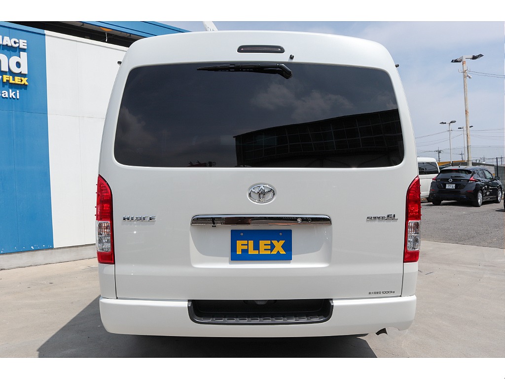 ハイエースセカンド高崎店にて展示中♪027-384-3591