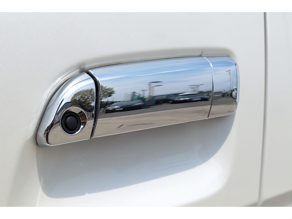 ハイエースセカンド高崎店にて展示中♪027-384-3591