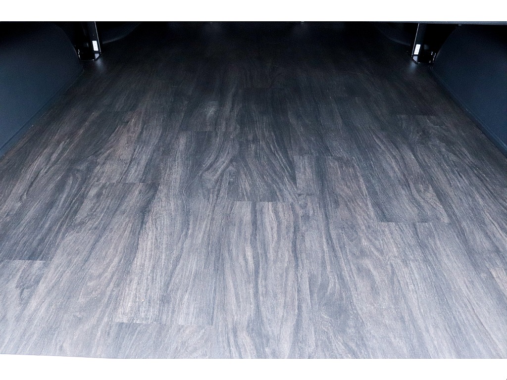 ハイエースセカンド高崎店にて展示中♪027-384-3591