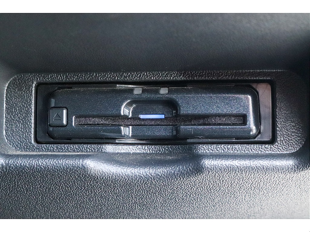 ハイエースセカンド高崎店にて展示中♪027-384-3591