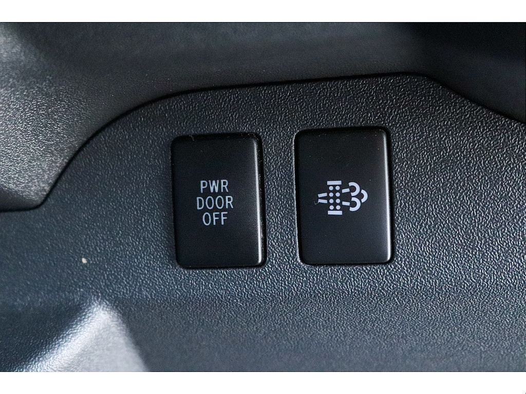 ハイエースセカンド高崎店にて展示中♪027-384-3591