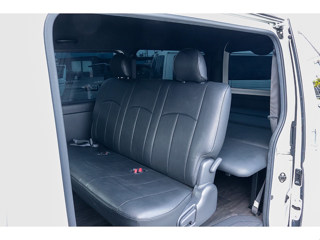 ハイエースセカンド高崎店にて展示中♪027-384-3591