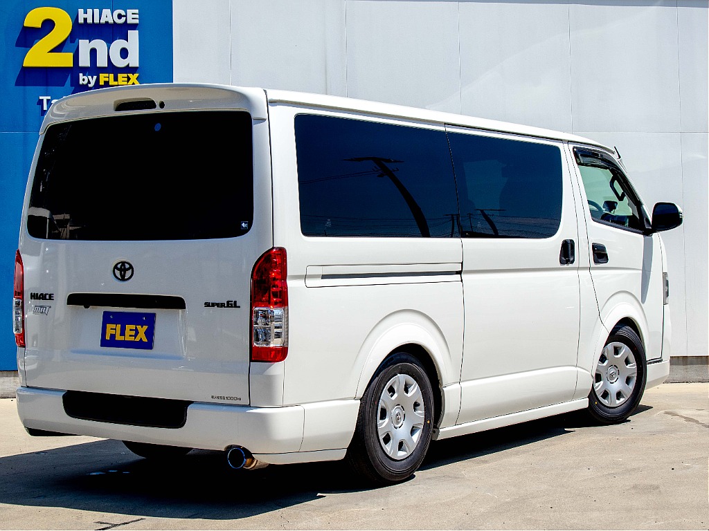 THE STANDARD.ハイエースを選ぶなら、HIACE 2nd TAKASAKI。