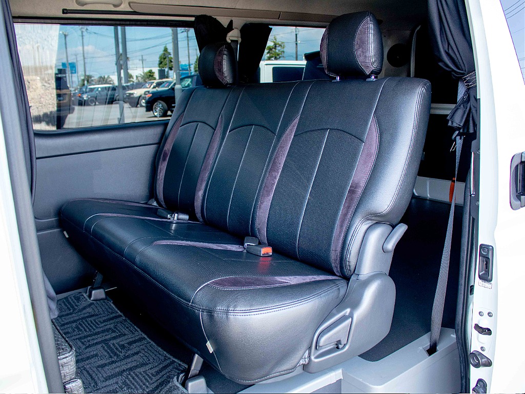 THE STANDARD.ハイエースを選ぶなら、HIACE 2nd TAKASAKI。