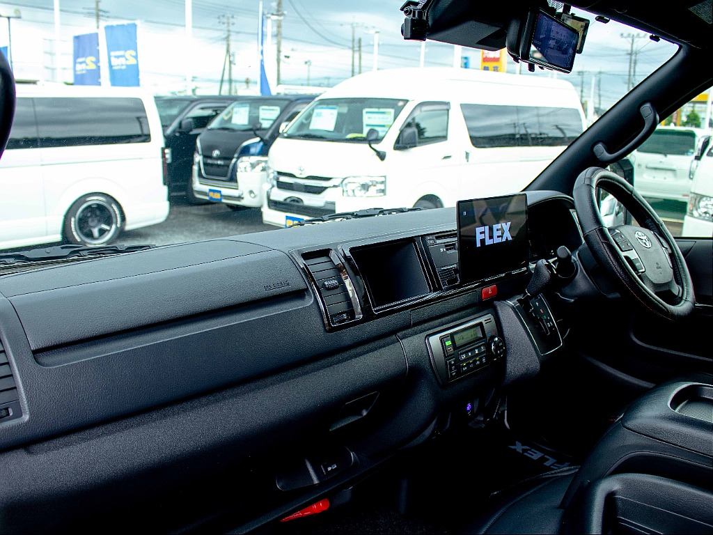 ハイエースセカンド高崎店にて展示中♪027-384-3591