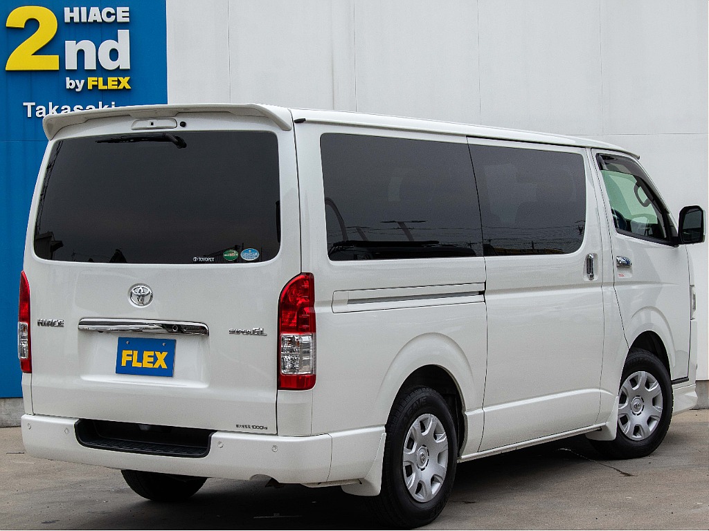 THE STANDARD.ハイエースを選ぶなら、HIACE 2nd TAKASAKI。