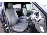 運転席もキレイです