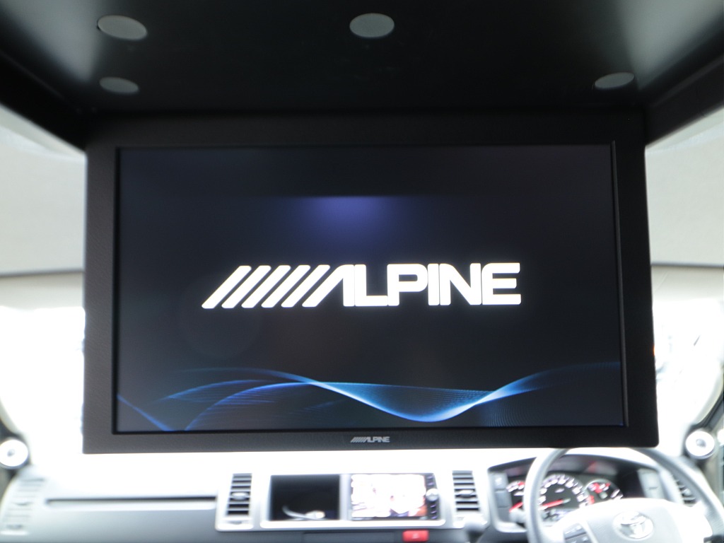 ALPINE製フリップダウンモニター