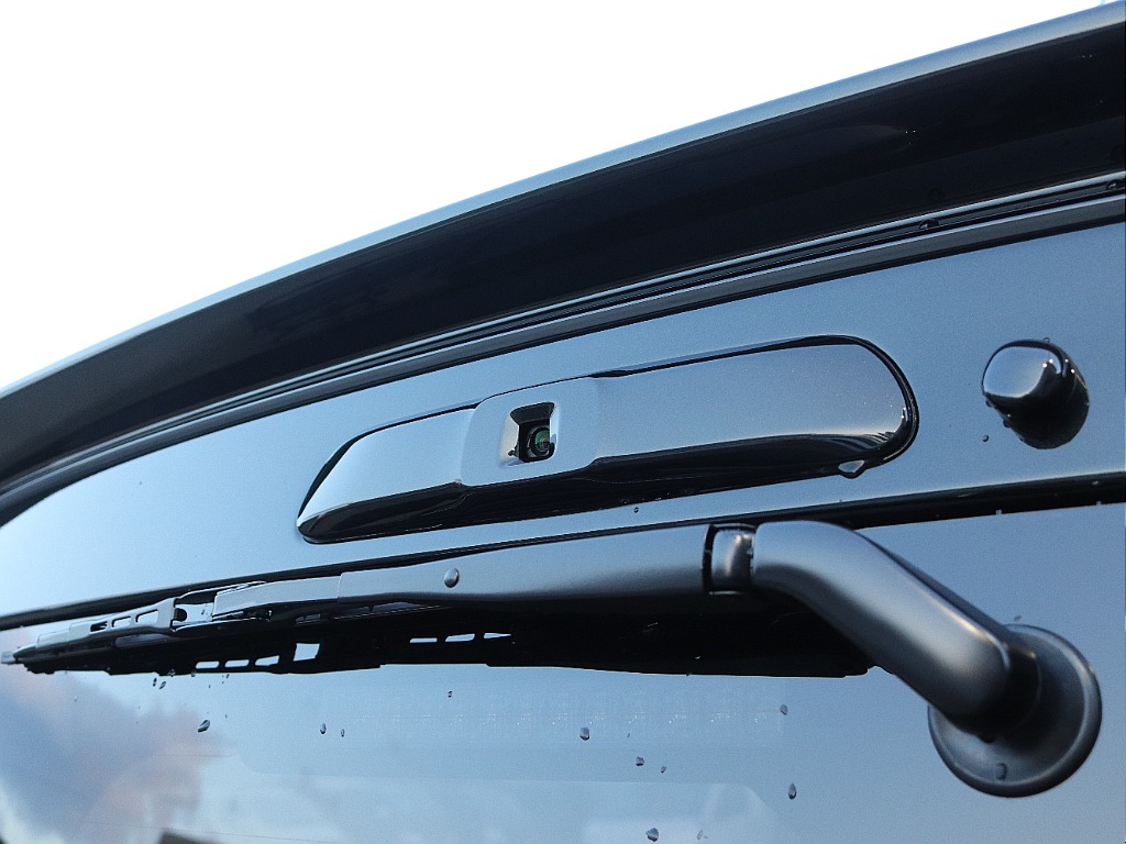 トヨタ ハイエースバン 5D2.8DTスーパーGLダークプライムⅡL 4WD 【小窓付】【床張り】【FLIP-UP】 北海道の詳細画像 その12