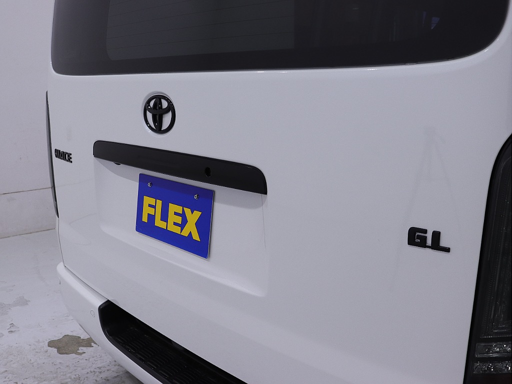トヨタ ハイエースバン 2.8 DX ワイド スーパーロング ハイルーフ GLパッケージ ディーゼルターボ 4WD(1076288173) |  車探しなら中古車・新車の専門店FLEX＜フレックス＞へ