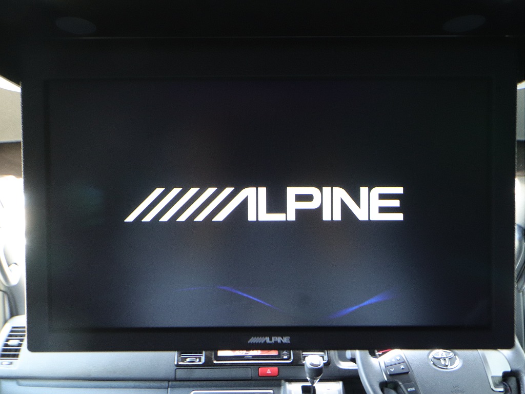 ALPINE　10.1iｎフリップダウンモニター