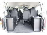 荷物も楽々で出し入れ可能です☆