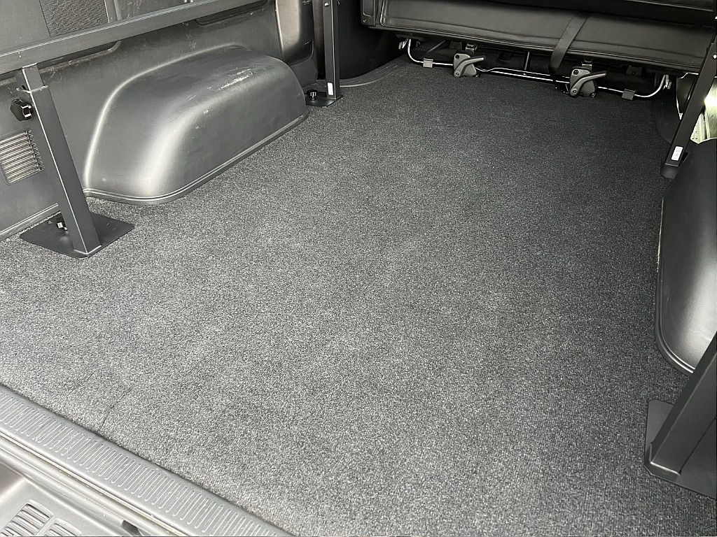 フローリングの施工も可能となっております！