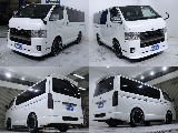 FLEX新品パーツを多数装着したハイエースバンとなっております！