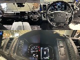 艶消しマホガニーインテリアパネル3点セットが装備されております！